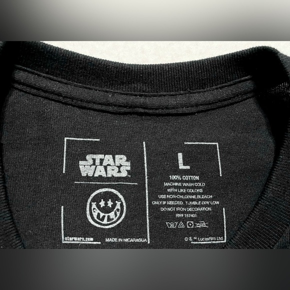 Disney Star Wars Blue Hue Storm Trooper Cula Graphic Tshirt Men’s Size Large - Picture 5 of 6